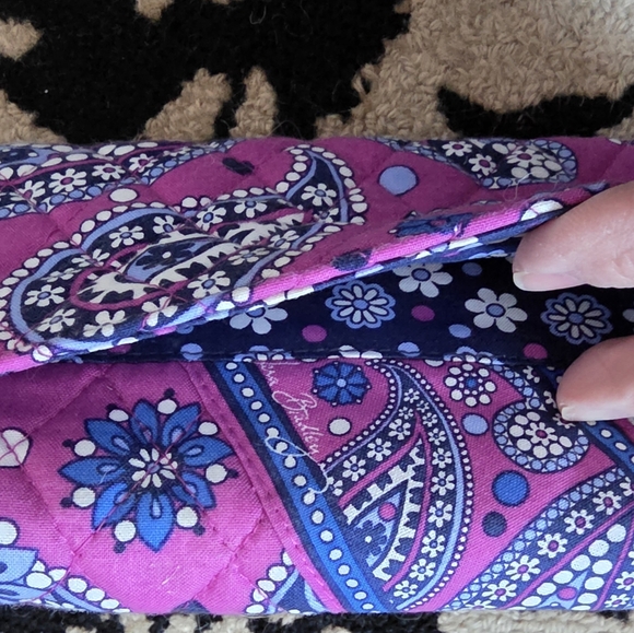 Vera Bradley Boysenberry Print Travel Wallet, Passport, ID - Picture 9 of 9